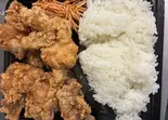 唐揚げ弁当(ふぁみりぃ弁当)