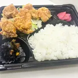 唐揚げ弁当（ユーマートゆしま店）