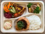 デリランチ✴︎サーモンのお豆腐ハンバーグプレート（オーロラキッチン）