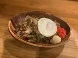 肉玉焼きそば（屋台鉄板 三寸）