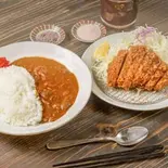 ロースかつカレー (160g)（とんかつ檍のカレー屋 いっぺこっぺ 新橋店）