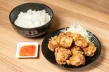 1ポンド超！鬼盛り 肉汁からあげ定食（麺処ぐり虎 大阪なんばスカイオ店）