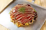 広島焼 / Hiroshima-Style Okonomiyaki(とん平 陸奥 豊里大橋店)