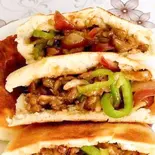 クミン味のラム肉入り焼きパン 的副本(台湾無骨香脆鶏柳)