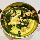 ラムスパイナッチカレー(ラム・ほうれん草) Llamb spinach curry（NAMASTE ASIAN KITCHEN AND HALAL SHOP）