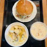 Healthy Juice Burger Set ヘルシージュース・バーガーセット（NAMASTE ASIAN KITCHEN AND HALAL SHOP）