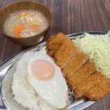 とんかつ定食（カレージャンキー）