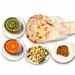 2種類カレーセット 2 types of curry（GURUNG CURRY HOUSE）