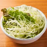 サラダ（丼やたつみ）