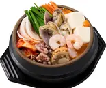 海鮮スンドゥブ（タレ焼肉と包み野菜の専門店 焼肉くるとん 代官山店）