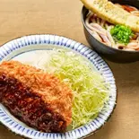 お得なセット!ジャンボチキンソースカツ弁当(ミニうどん付き)(たれカツ丼わらじ屋 中野店)