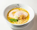 黄金の塩らぁ麺（ドゥエイタリアン GINZA GUCHI）