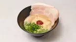 豚骨らぁ麺（博多豚骨らぁ麺一絆上野御徒町本店）