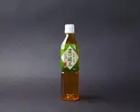 お茶(500mlペットボトル)（トリカモメ ～鶏と鴨と麺～）