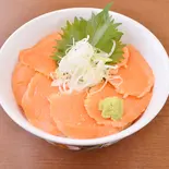 サーモン丼(からあげ丼 日の家)