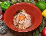 レアチャーシュー丼（麺屋志 美章園店）