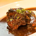 牛ホホ肉の赤ワイン煮込み(大衆ビストロ煮ジル)