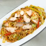 チキンチョウミン/Chiken Chawmien（BASURI NEPALI ＆ INDIAN RESTAURANT）