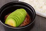 山形牛100%アボカド&ステーキソースハンバーグ弁当(新日本焼肉党 東日本橋店)