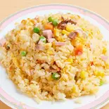 五目チャーハン(五目炒饭)（萬来仙閣）