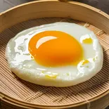 目玉焼き（張記中華食堂）