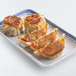 ぎょうざ3個と焼きしゅうまい2個（リンガーハット イオンスタイル 東戸塚店）