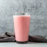 ストロベリーラッシー strawberry lassi(インドネパールレストランアムル)