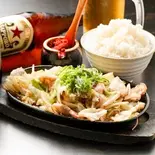 バラ鉄板 Iron Plate Ribs（居酒屋亀屋 博多店）