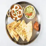 チーズナンセット（インドネパール料理クンティカ）
