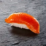単品 サーモン(小僧寿し 上目黒店)