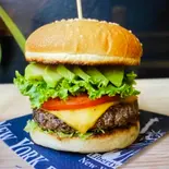 【炭焼き】アボカドチーズバーガー(BURGERS NEW YORK)