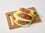 クラシックポークタコス Carnitas Tacos（フリホーレスブリトー＆サラダ 麻布十番）