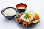 おろしそポン酢唐揚げ弁当(唐揚げ4個入り、みそ汁付)（きしから六甲道店）
