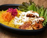 サラダ&チキンオーバーライス Salad Chicken Over Rice(東京スパイス飯 チキンオーバーライス WHITE YELLOW 糀谷)