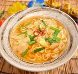 ワンタンきしめん(おばんざいときしめん鯱)