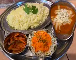 大盛りキーマチーズカレー Extra Large Kima and Cheese Curry(インドカレーダルビッシュ)