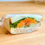 ツナキャロット（sandwich and coffee me・me）