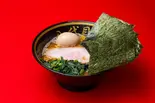 のり玉ラーメン（横浜家系ラーメン八代目野中家）