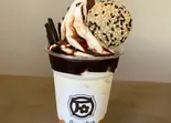 チョコソフト（ごま団子専門店Gu-cha 住吉大社店）