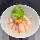 特製鯛漬け丼(つり針 神戸駅前店)
