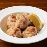 唐揚げ(5個入り)(笑い蔵 新宿東口店)