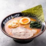 辛辛とんこつラーメン（横浜家系ラーメン光大家 三宮店）