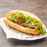 豚バラ焼バインミー/BM Thịt Nướng（La Viêt）