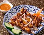 サテの盛り合わせ Assorted Sate（【本場インド風のカレー】アジア屋台 チャオパリバール 赤坂）