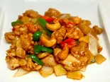 鶏肉のカシューナッツ炒め-腰果鸡丁（大福源）