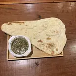 チキンほうれん草カレー&ナンまたはライス palak chicken curry &nan or rice(アジアンカレー2)
