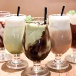 ココナッツミルク・アボカドジュース  Coconuts Milk AVOCADO JUCE（エスニック専門店 Asian Cafe ＆ Diner Vivid Ajia）
