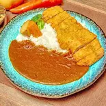 オリーブオイルで揚げたカツカレー(エイト カリィ)