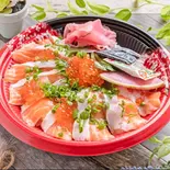 サーモンといくらの親子丼（グルメ市場あじっ娘）