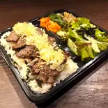 ネギ塩牛ハラミボリューム弁当 キムチ ナムル サラダ付（炭火焼肉牛力屋ときわ台店）